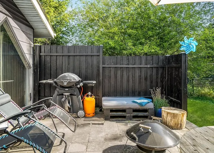 3 Bedroom Pet Friendly In Holiday home
