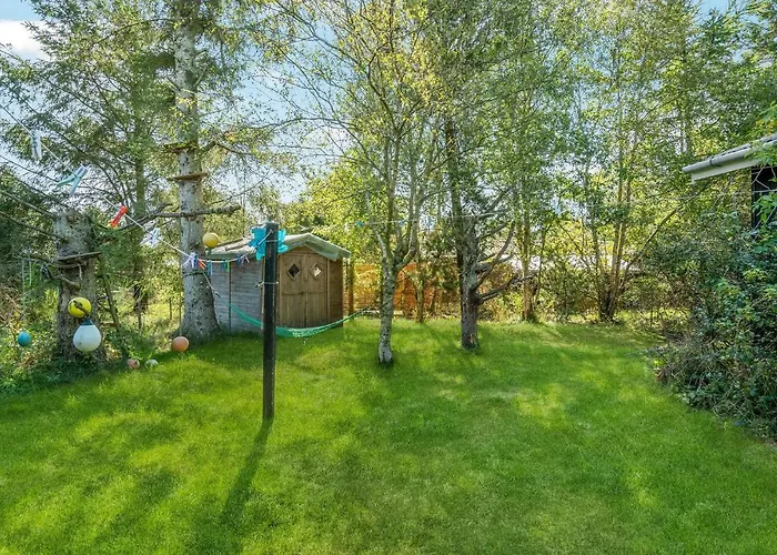 Holiday home 3 Bedroom Pet Friendly In